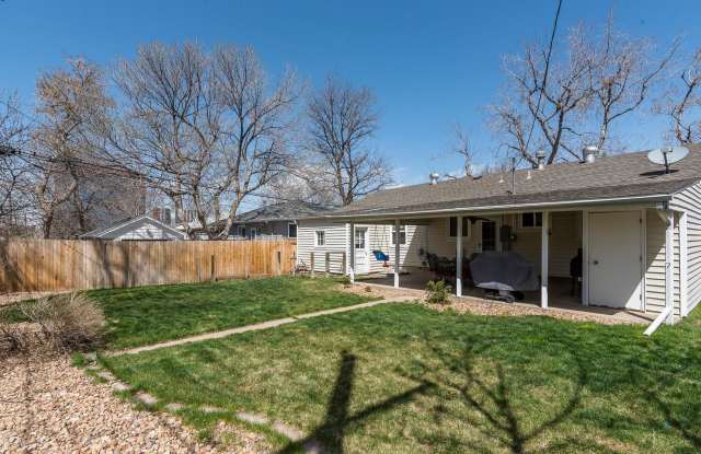 4582 E Bails Pl Gallery 2