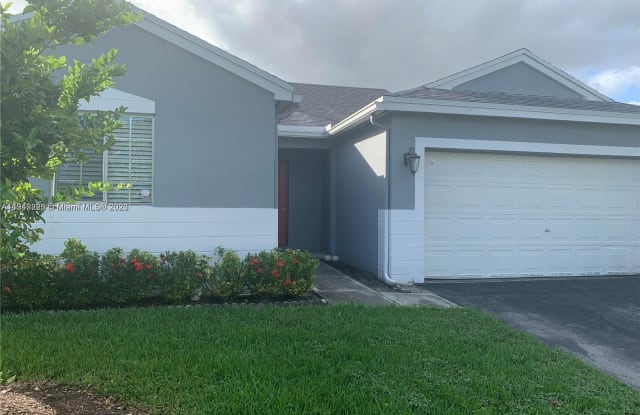 14620 SW 145th Pl - 14620 Southwest 145th Place, Country Walk, FL 33186