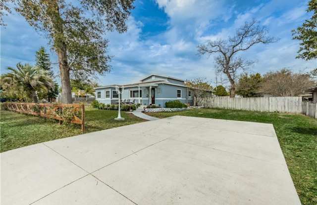 4763 18TH AVENUE N - 4763 18th Avenue North, St. Petersburg, FL 33713