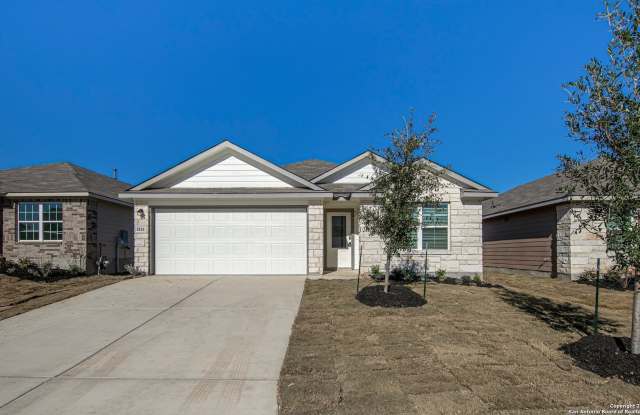 5111 tee box photos photos