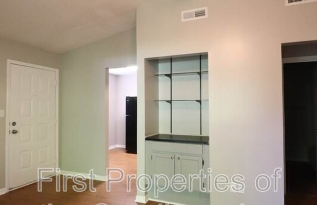 1472 Riverwood Court Gallery 4