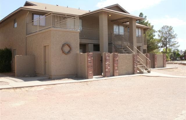 1815 W 8TH Avenue - 1815 West 8th Avenue, Mesa, AZ 85202