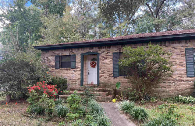 2552 Panther Creek Road Gallery 1