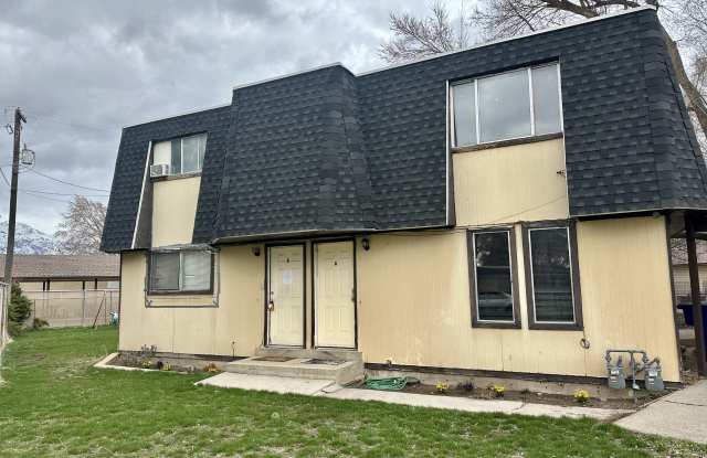 814 15th St. photos photos