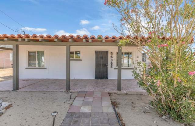 For Rent: Unique Desert Retreat at 6365 Cahuilla Ave, Twentynine Palms photos photos