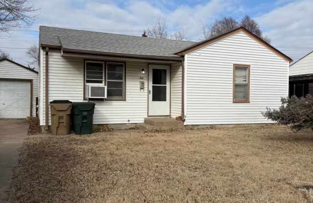 1 Bedroom, 1 Bathroom House with Detached Garage photos photos