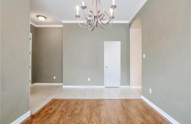 4876 Van Zandt Drive Gallery 4