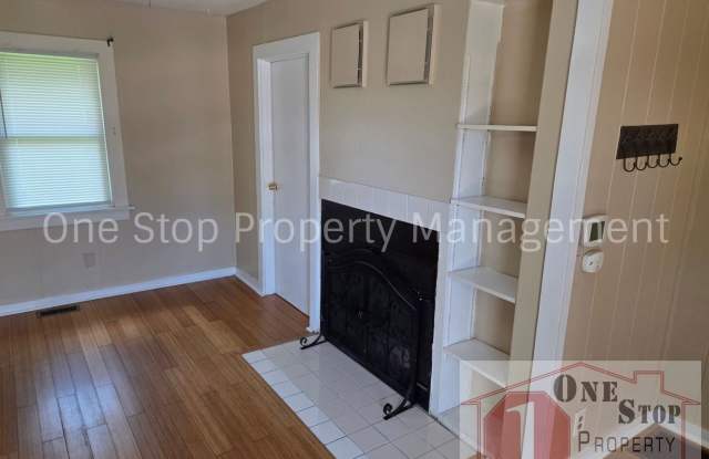 Beautiful 1 Bedroom 1 Bathroom Home in Raytown! Gallery 4