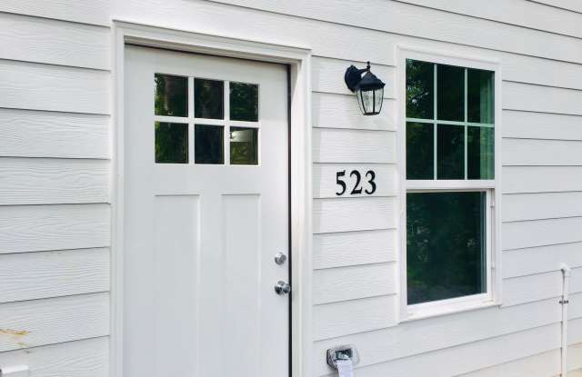 523 Hillsborough St Gallery 2