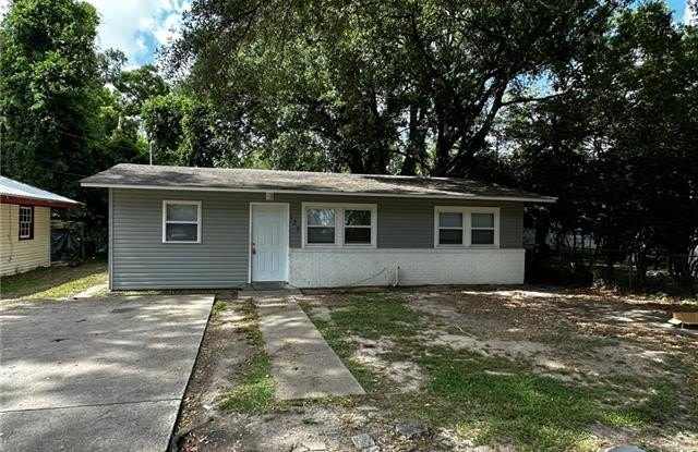 137 ROSEWOOD Drive photos photos