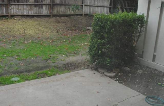 11392 Poblado Road - 1 Gallery 3
