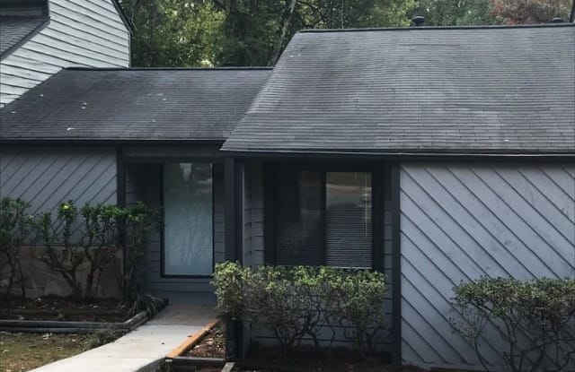261 Pam Lane SW - 261 Pam Lane Southwest, Marietta, GA 30064