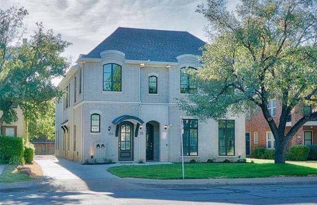 3322 S University Drive Gallery 2