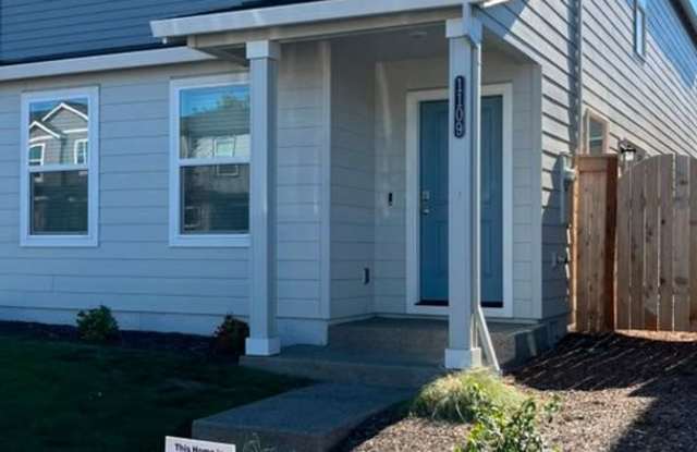 NEW CONSTRUCTION 4 Bed, 2 Bath DR Horton Home – Prime Location, Quiet Neighborhood, Fenced Yard & Irrigated Sod Lawn Gallery 3