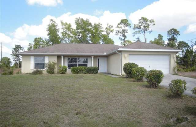 1243 Damen Street E photos photos