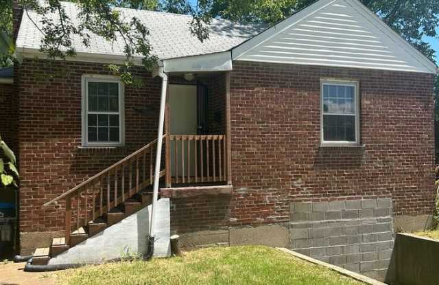 7021 Minnie Avenue - 7021 Minnie Avenue, Jennings, MO 63136