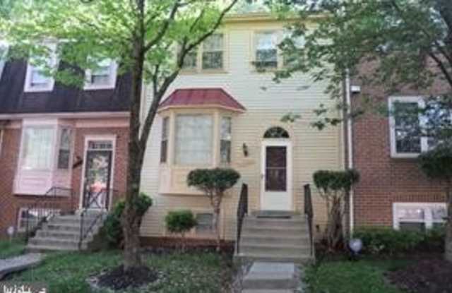 13242 STRAVINSKY Terrace photos photos