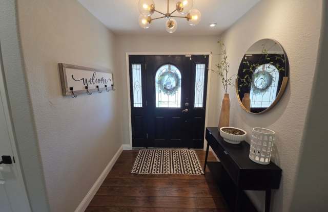 Comfort meets Eleglance in this amazing rental located in Turlock CA Gallery 3