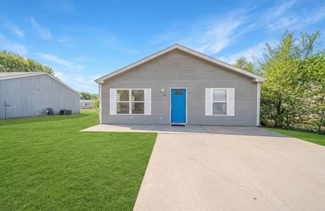 Please View 3D Virtual Walk-Through Before Scheduling a Showing photos photos