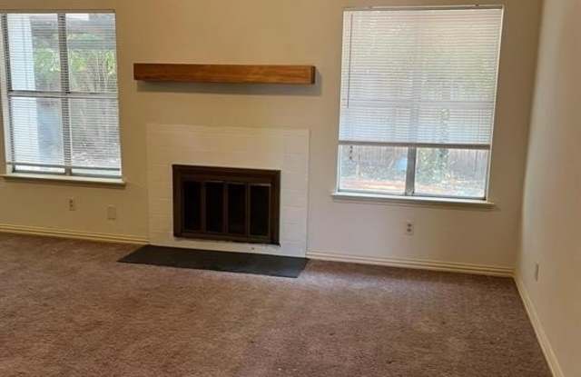 4824 Thistledown Drive Gallery 4