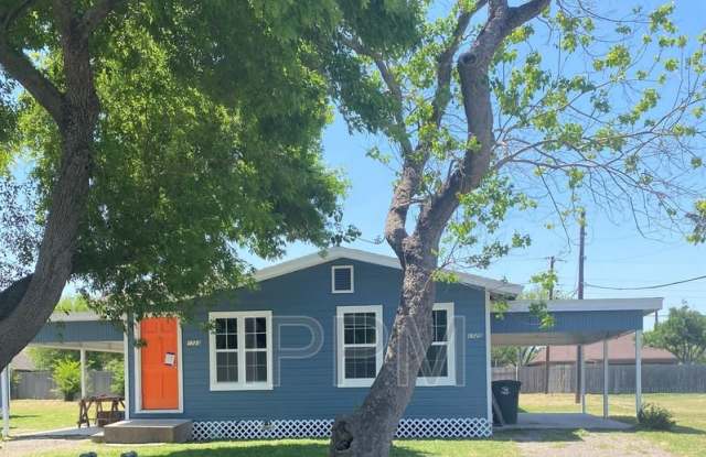 1723 Warren St photos photos