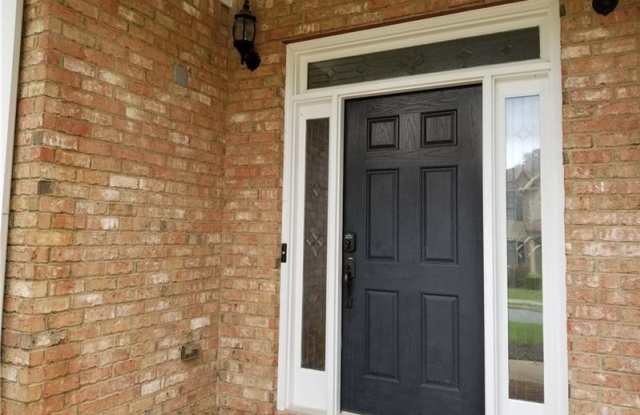4970 Thornbury Way Gallery 3