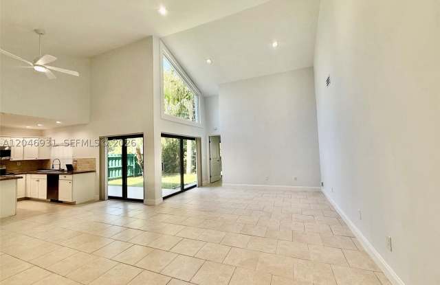 20910 Estada Ln Gallery 3
