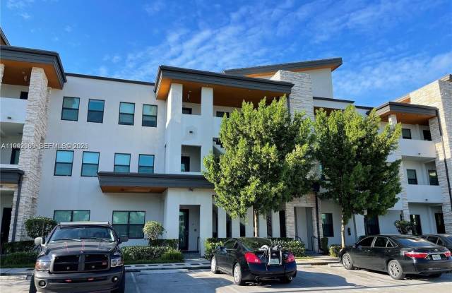 7809 NW 104th Ave photos photos 7809 NW 104th Ave photos photos