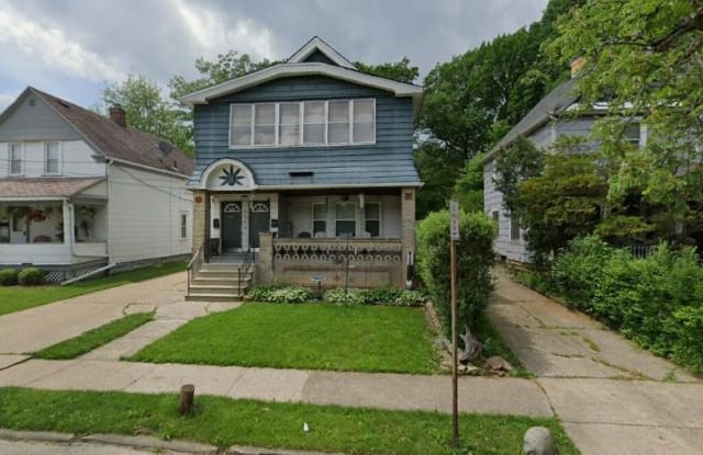 4206 W 42nd St upper - 4206 West 42nd Street, Cleveland, OH 44109