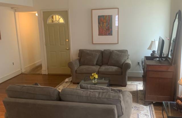 817 North Jackson Street - 2 Gallery 2