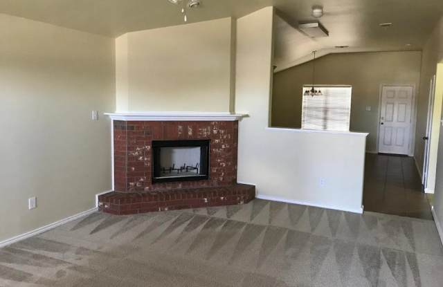 6527 93rd St. Gallery 2