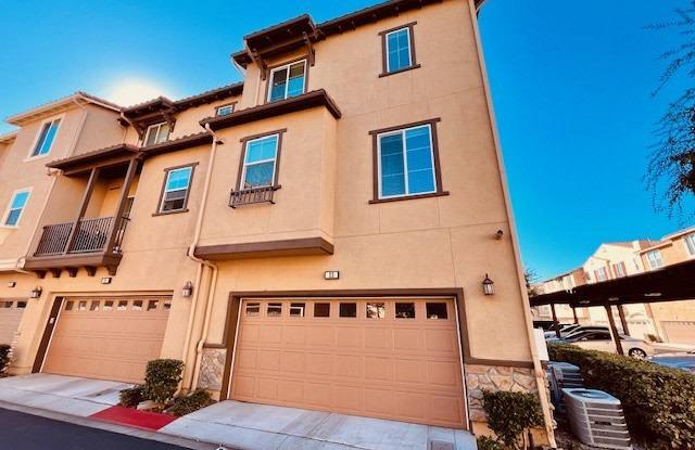23 Wesley Way - 23 Wesley Way, Mission Viejo, CA 92691