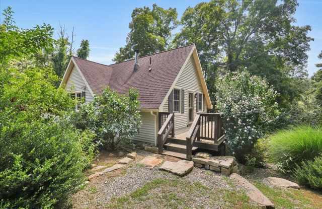 19 Moodus Leesville Road - 19 Moodus Leesville Road, Middlesex County, CT 06469