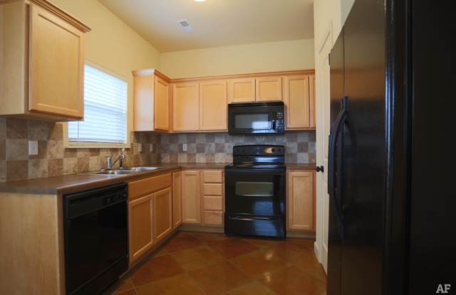 3314 Jenne Hill Dr Gallery 2