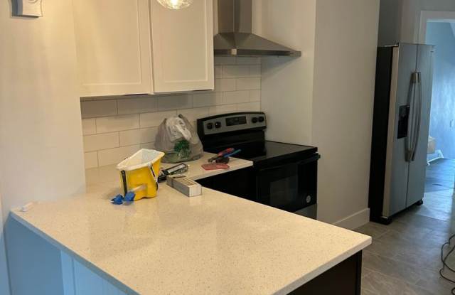 Charming 1BR 4plex in Minneapolis photos photos
