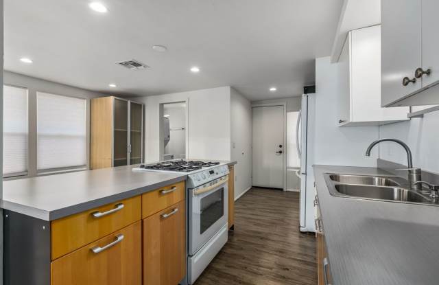 Garfield District 2 Bedroom Townhome | Patio In-Unit Laundry | Free Rent photos photos Garfield District 2 Bedroom Townhome | Patio In-Unit Laundry | Free Rent photos photos