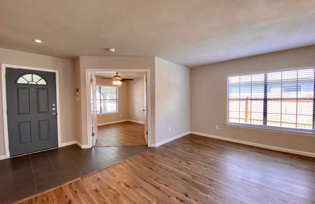 Updated 3/2 in Round Rock!! Gallery 3