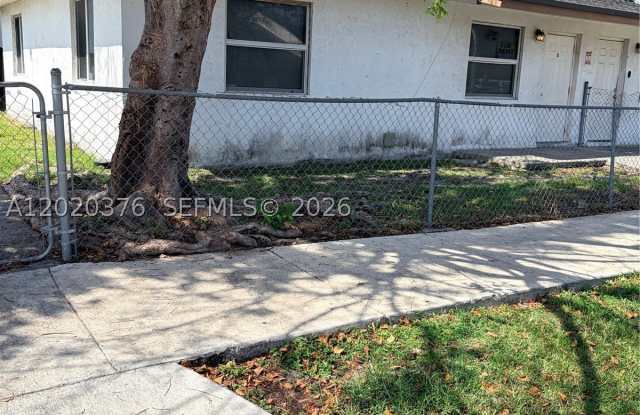 1329 NW 6 ave Gallery 2