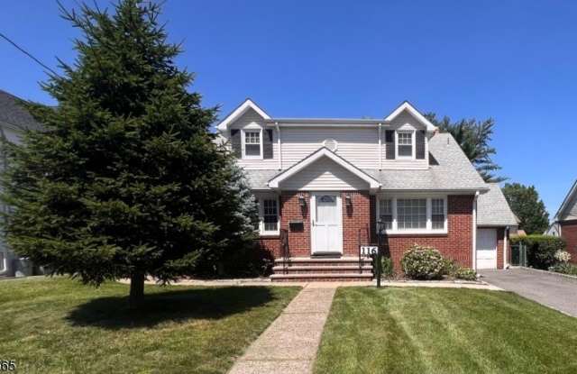 116 Greenlawn Ave photos photos
