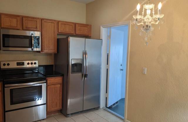 2226 Oakmont Drive, Riviera Beach, FL 33404 Gallery 3