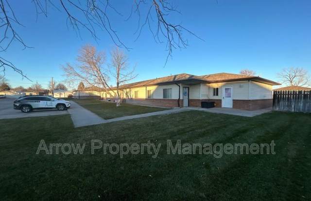 305 East N-6 photos photos