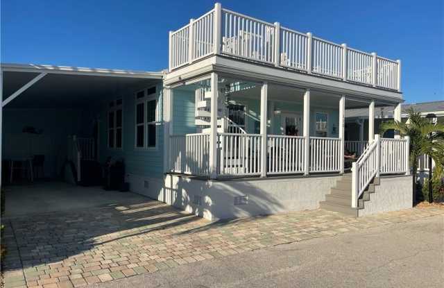 118 NE Bay Drive Gallery 2