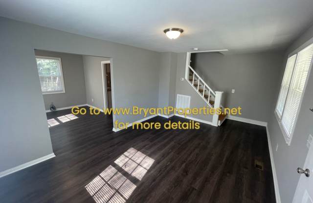 Old Hickory  - 3 bedroom Duplex Gallery 3