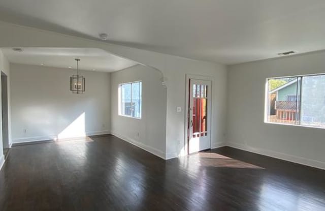 615 North LA FAYETTE PARK Place - 615 N La Fayette Park Pl, Los Angeles, CA 90026