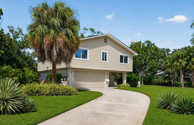 1300 PLEASANT Way S photos photos