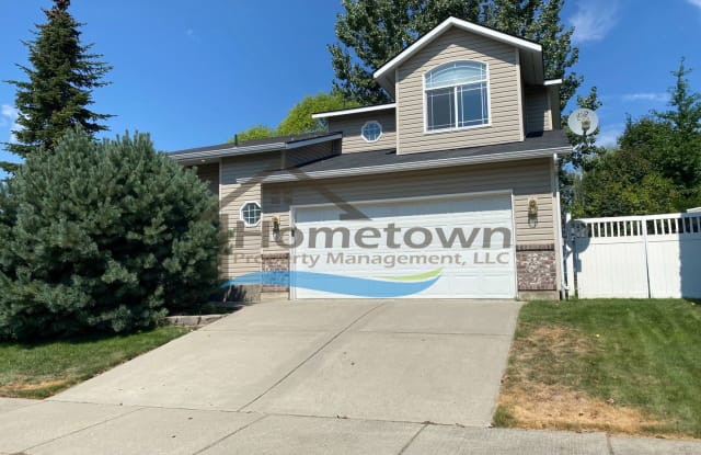 1985 W Ridgemont Ave - 1985 West Ridgemont Avenue, Hayden, ID 83835