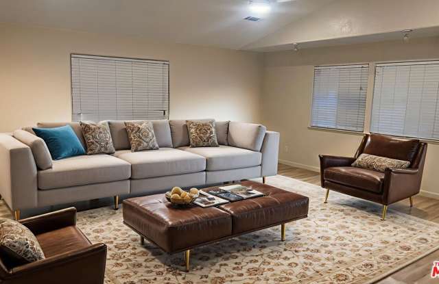 114 W 13th St - 114 West 13th Street, Merced, CA 95341