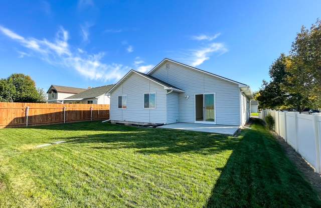 10826 Hackberry Street Gallery 3