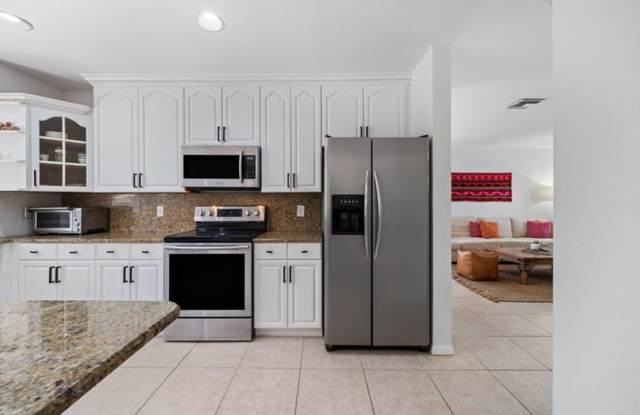 1527 S Club Drive, Wellington, FL 33414 - 1527 South Club Drive, Wellington, FL 33414