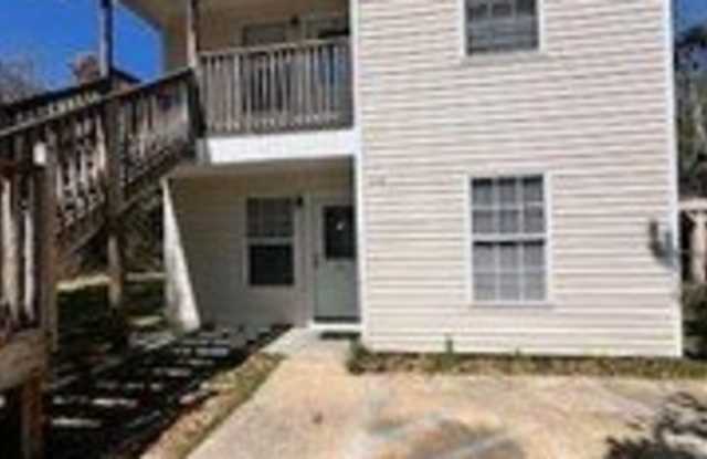 2110 30th Street lot: A photos photos